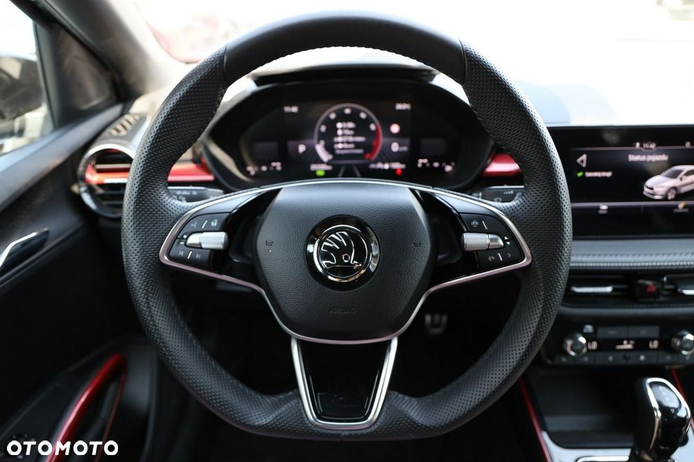 Skoda Fabia 1.0 TSI Monte Carlo DSG - 16