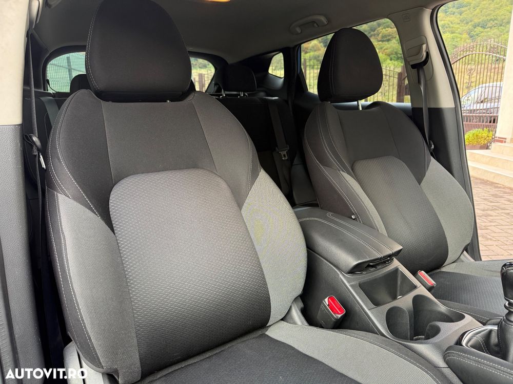 Nissan Qashqai 1.7 dCi N-CONNECTA - 33