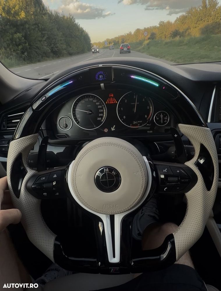 BMW Seria 5 530d xDrive AT - 15