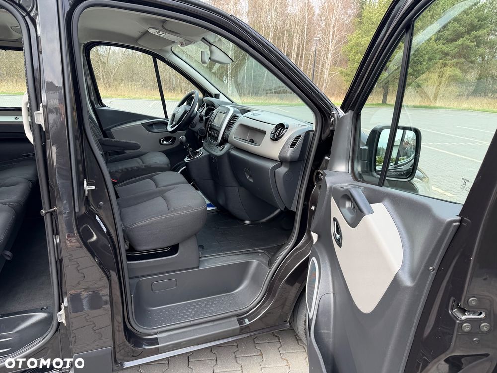 Renault Trafic - 17