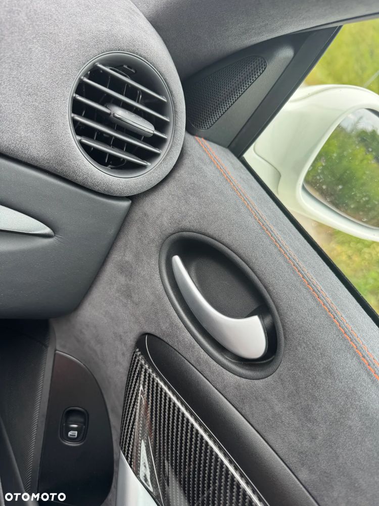 Mercedes-Benz CLK - 27