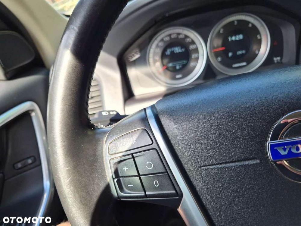 Volvo XC 60 - 17