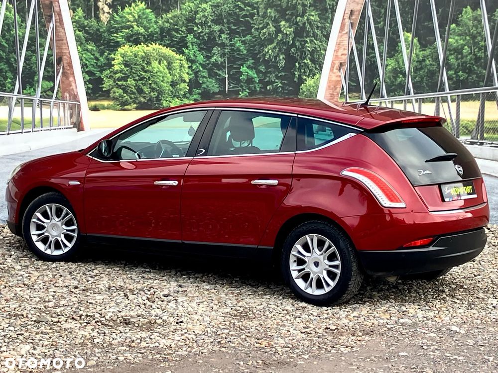 Lancia Delta 1.4 MultiAir 16v Silver - 11