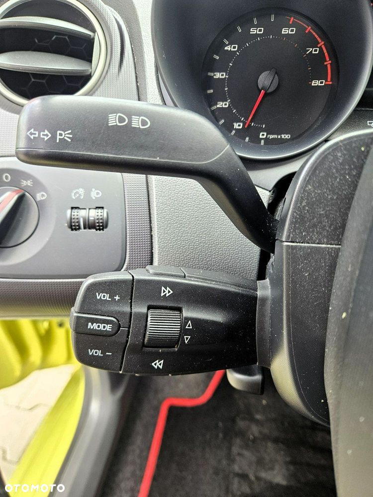 Seat Ibiza 1.4 16V Reference - 24