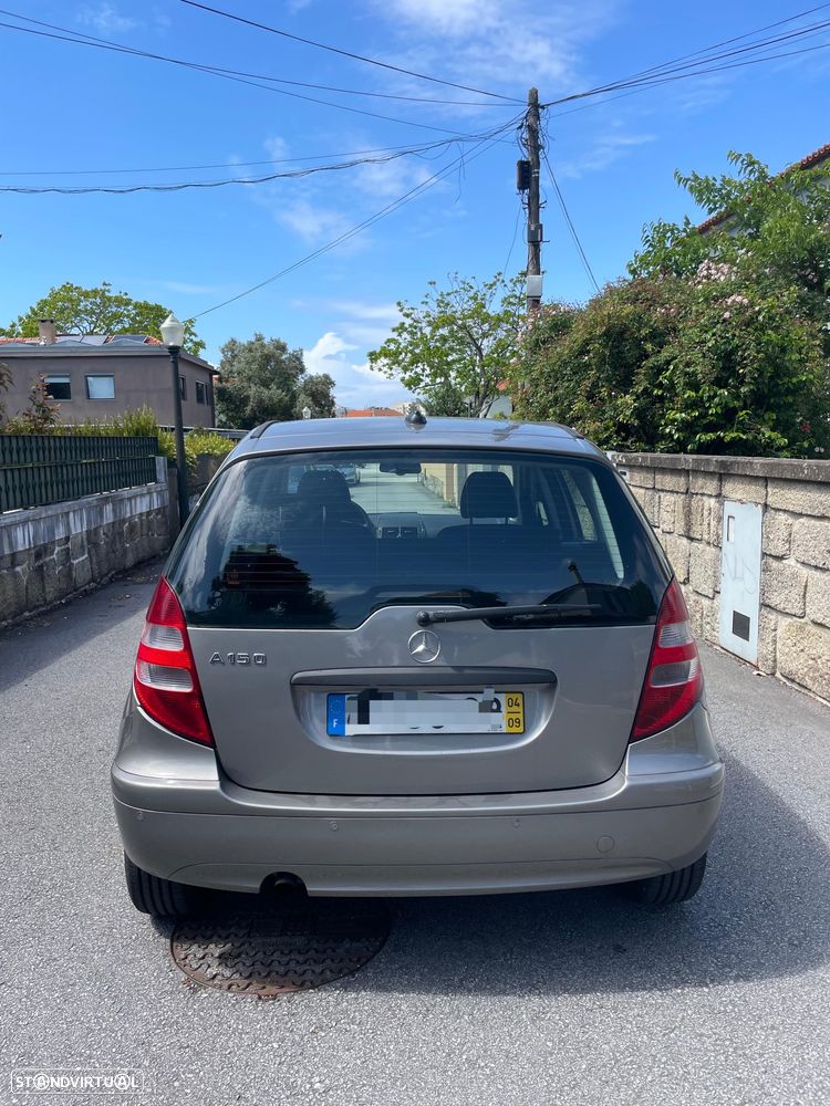 Mercedes-Benz A 150 Classic Edition 10 - 4