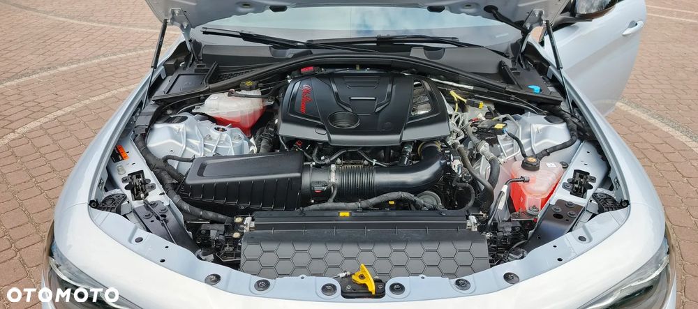 Alfa Romeo Giulia 2.0 Turbo Veloce TI Q4 - 24