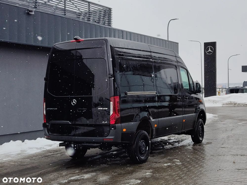 Mercedes-Benz Sprinter 319 CDI 4x4 Furgon 3665 mm L2H2 - 6