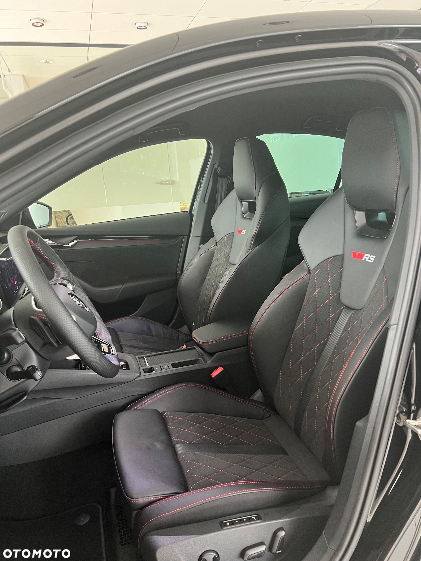 Skoda Octavia 2.0 TSI RS DSG - 17