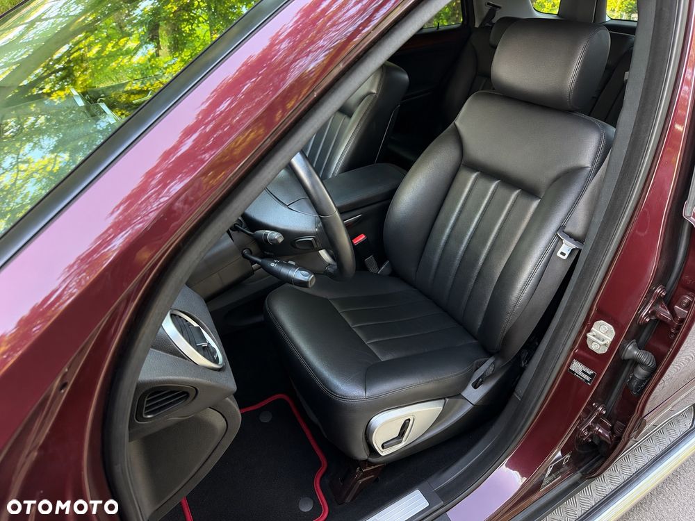 Mercedes-Benz ML 350 4Matic 7G-TRONIC Edition 10 - 32