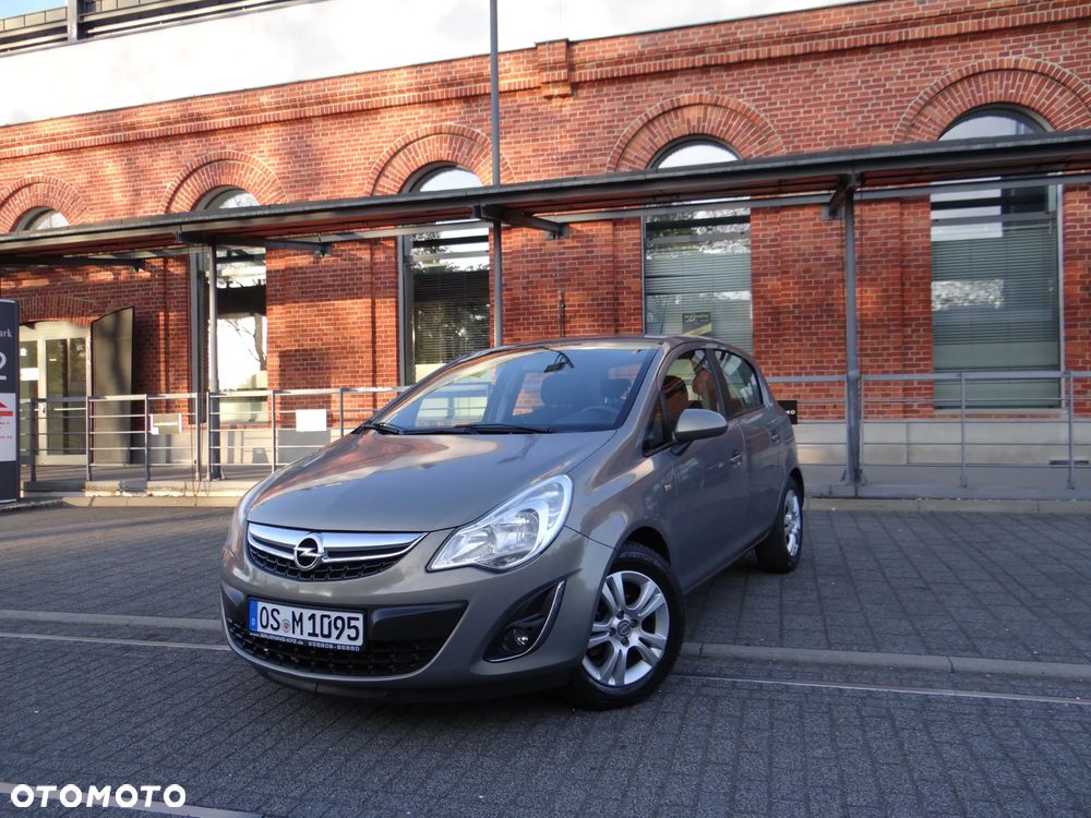 Opel Corsa 1.2 16V Enjoy - 2