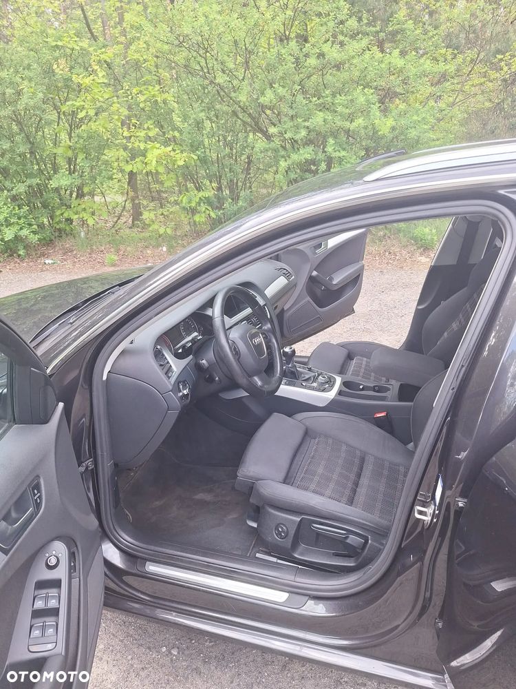 Audi A4 Avant 2.0 TDI - 9
