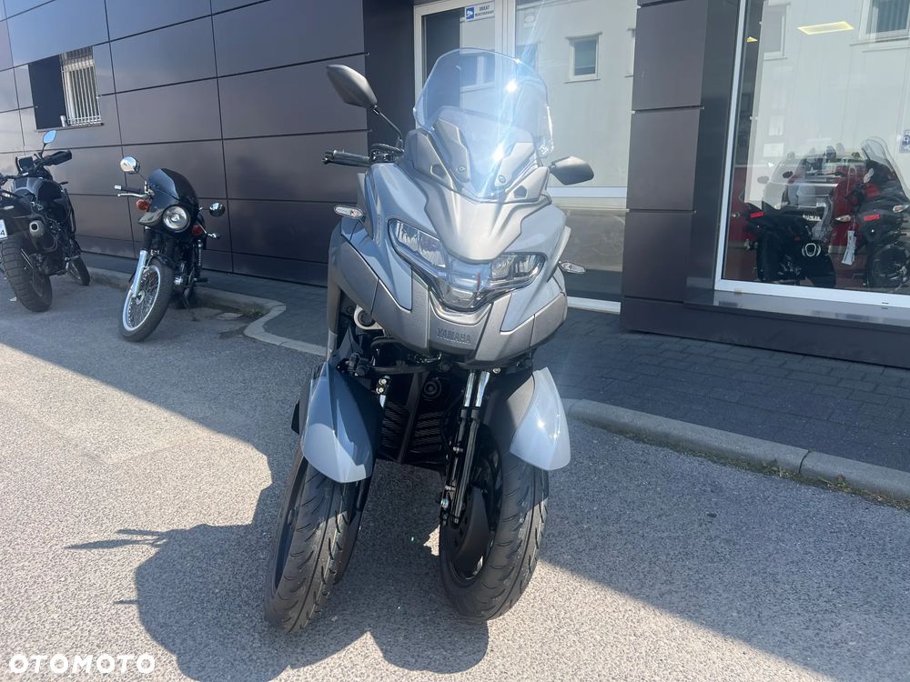 Yamaha Tricity - 12