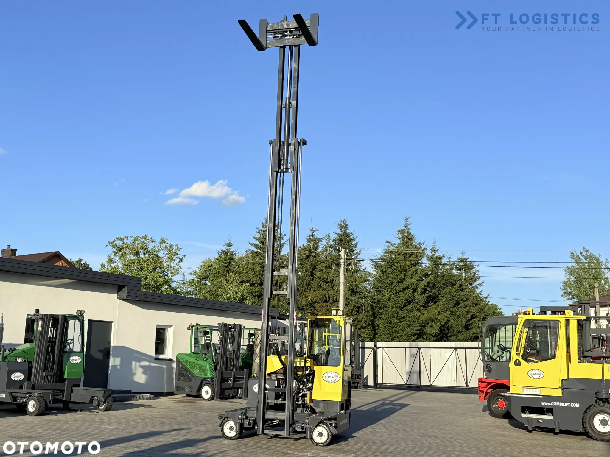 Combilift C3000 / GAS / TRIPLEX- 7600MM / POZYCJONER WIDEŁ / WOLNY SKON / PEŁNA OGRZEWANA KABINA / JEDYNIE 7868H / Szeroka oferta wózków czterokierunkowych i bocznych, dopasowanych do różnorodnych potrzeb i zastosowań. - 37