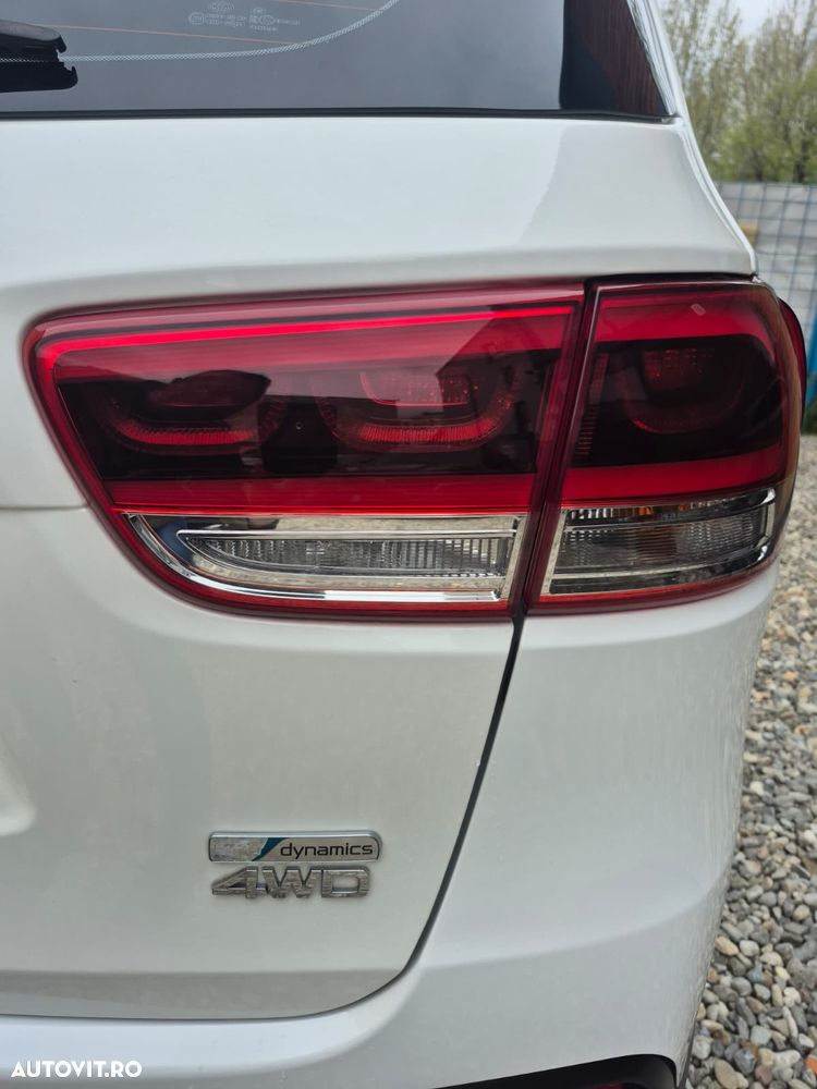 Kia Sorento 2.0 DSL 6AT 4x4 Cosmo - 31