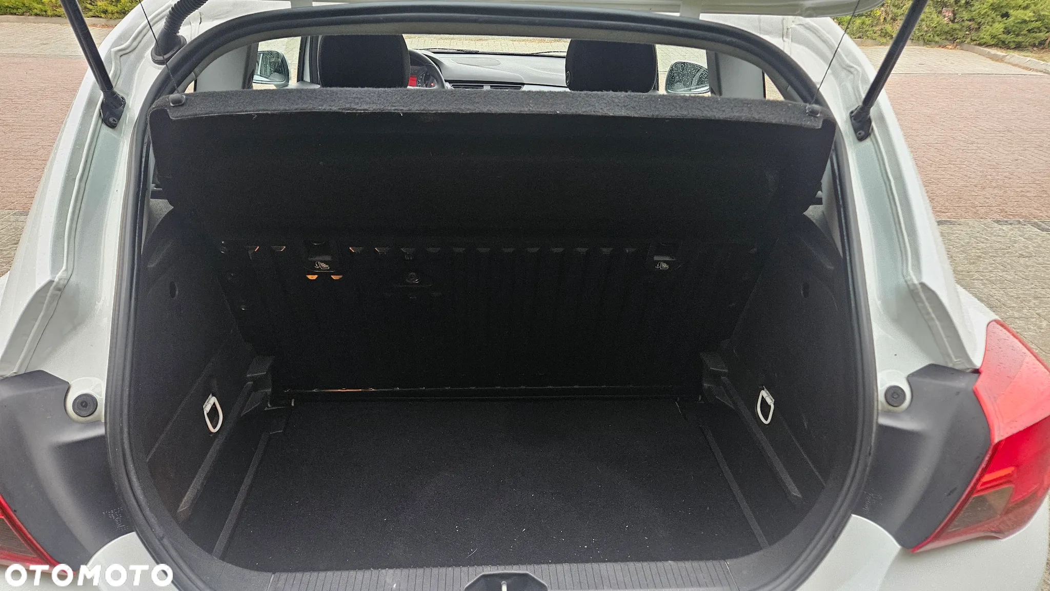 Opel Corsa - 24
