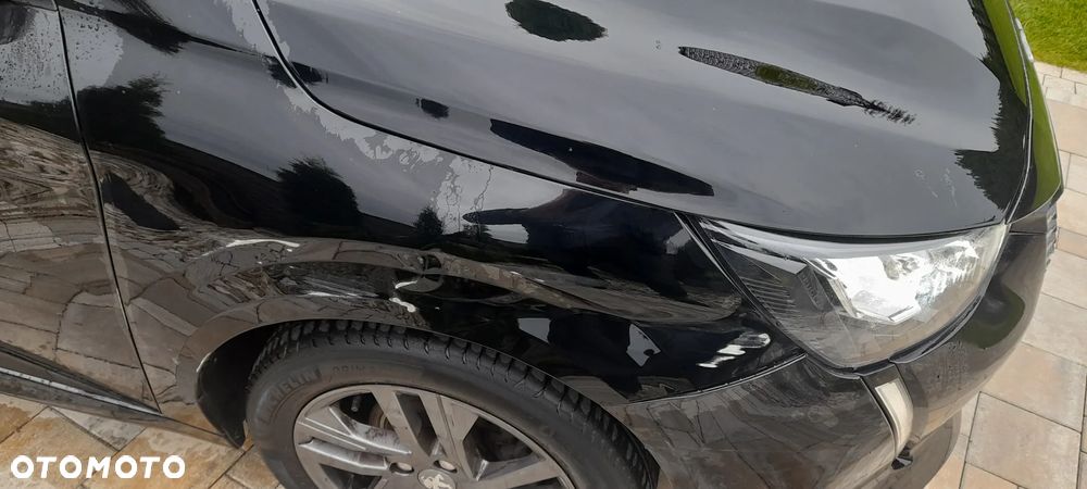 Peugeot 208 1.2 PureTech Allure S&S - 6