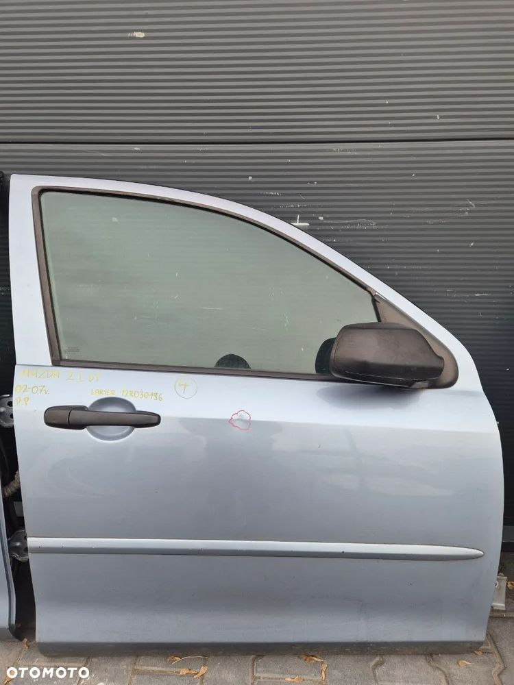 MAZDA 2 I DY  DRZWI / KLAPA BAGAŻNIKA / BŁOTNIK ( BŁĘKITNY JASNO NIEBIESKI 12R030196 ) - 5