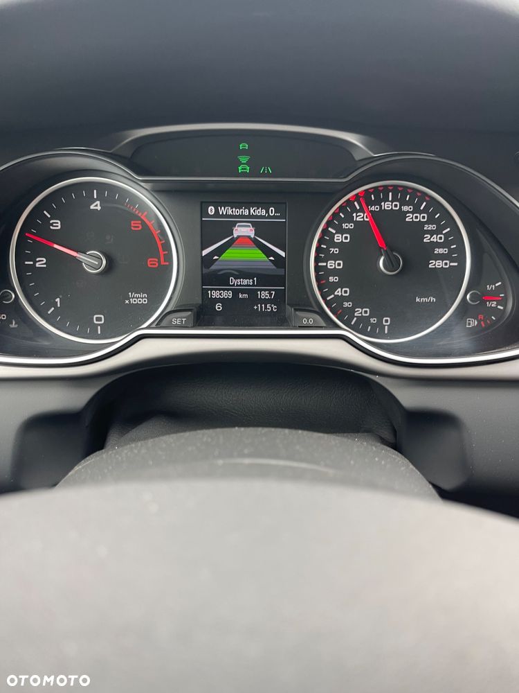 Audi A4 Allroad - 35