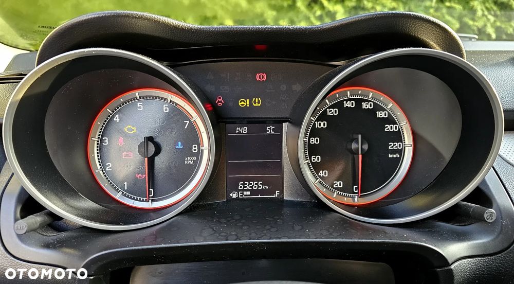 Suzuki Swift 1.2 Premium Plus - 14