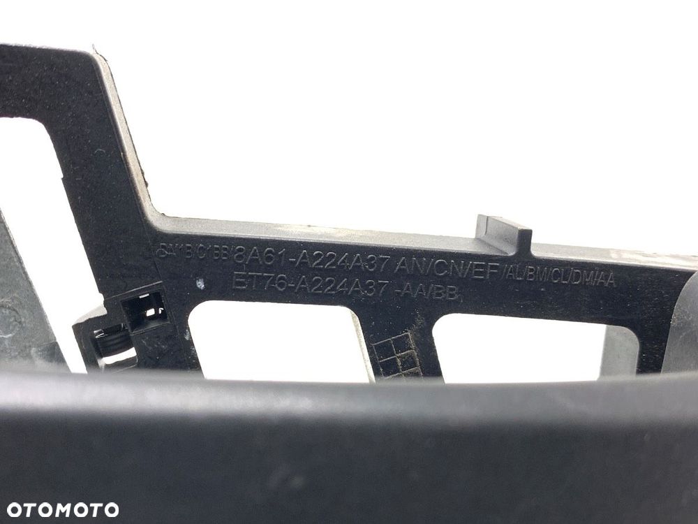 KLAMKA ZEWNĘTRZNA LEWY PRZÓD  FORD TRANSIT COURIER B460 Nadwozie pełne/minivan 2014 - 2022 1.0 - 4