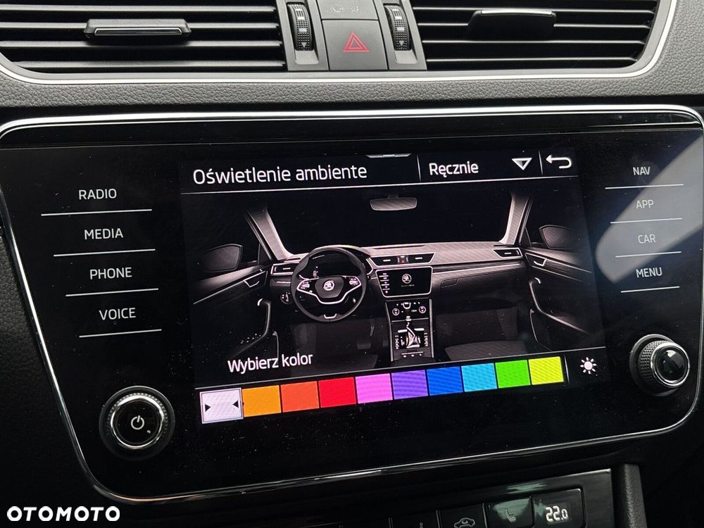 Skoda Superb 2.0 TDI SCR L&K DSG - 28