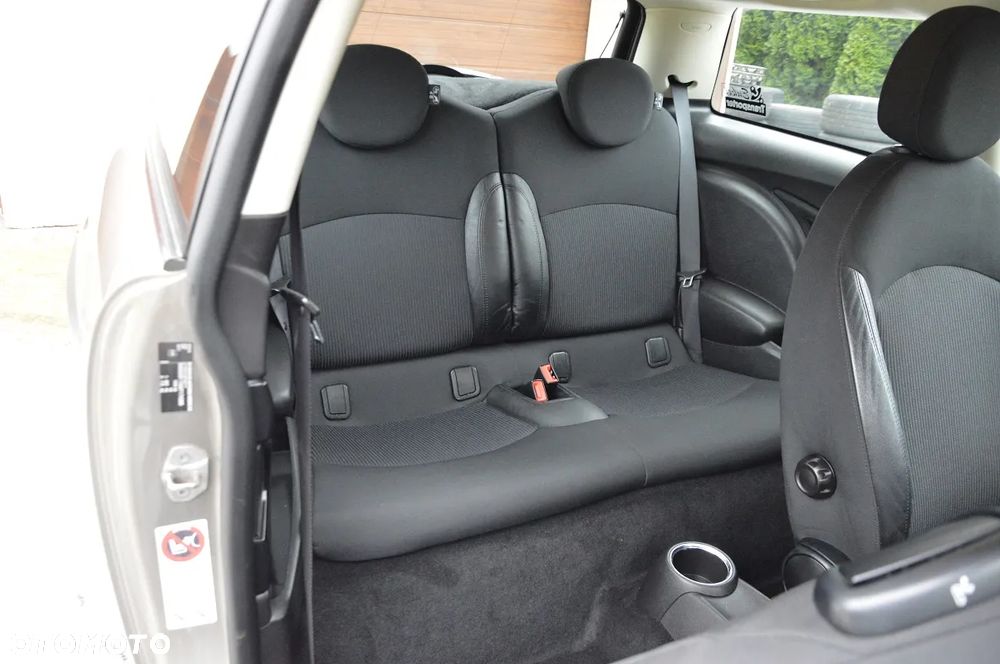 MINI ONE D Brick Lane - 30