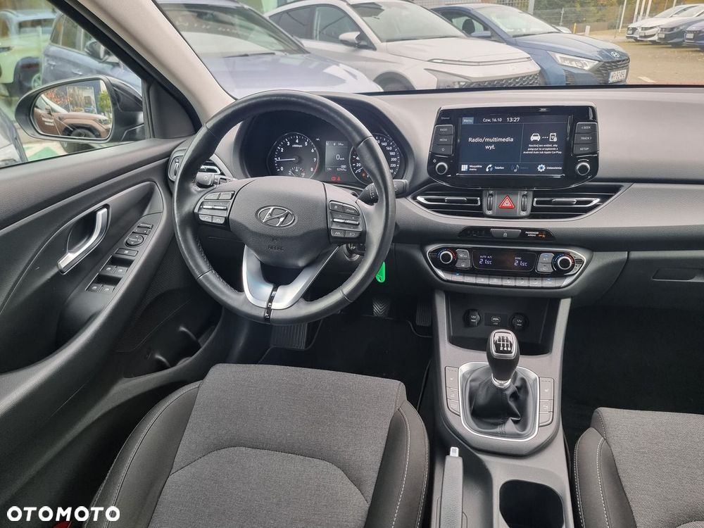 Hyundai i30 1.5 T-GDI 48V Smart - 26