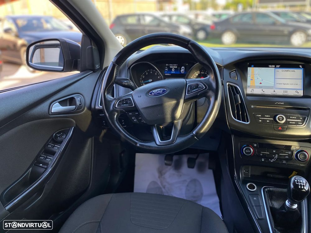 Ford Focus SW 1.0 EcoBoost Active - 19