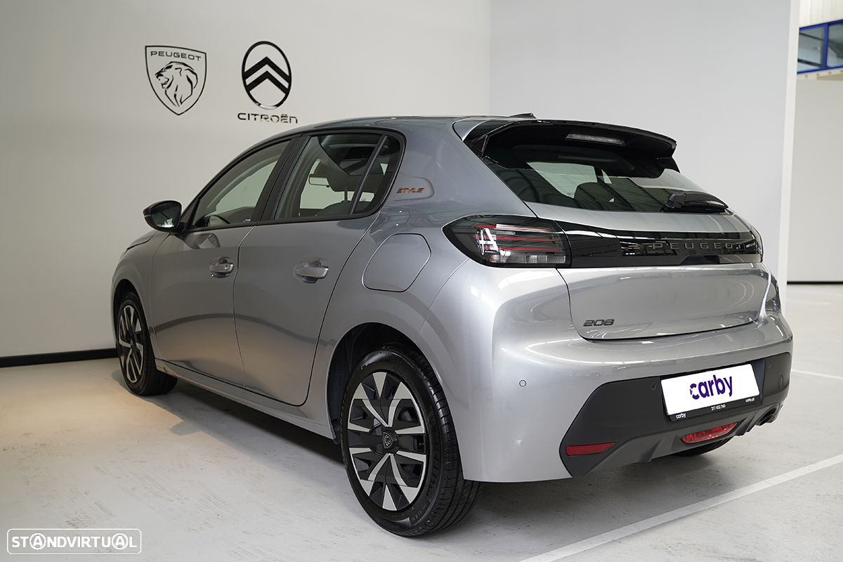 Peugeot 208 1.2 PureTech SE Style - 3