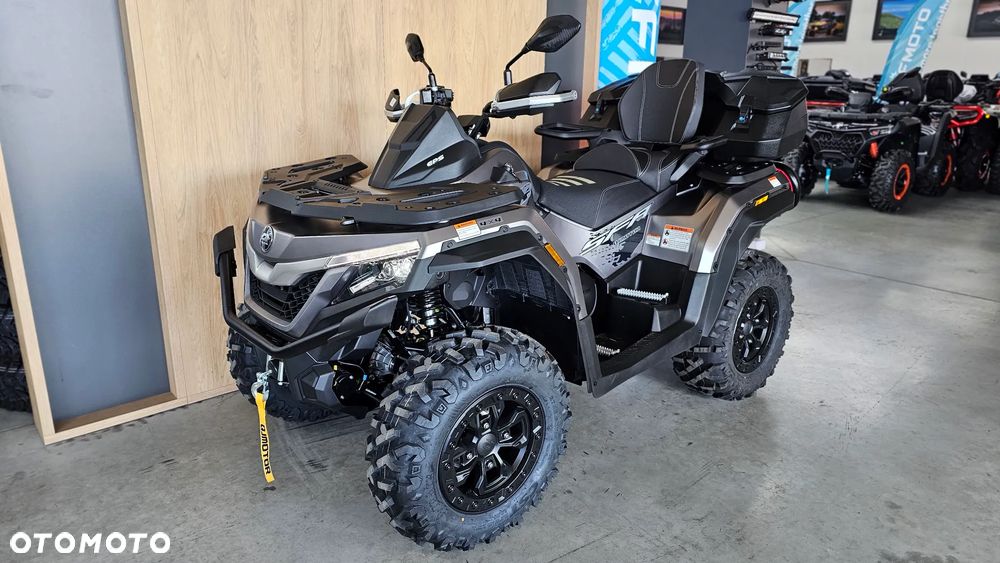 QJMOTOR SFA 1000 - 4