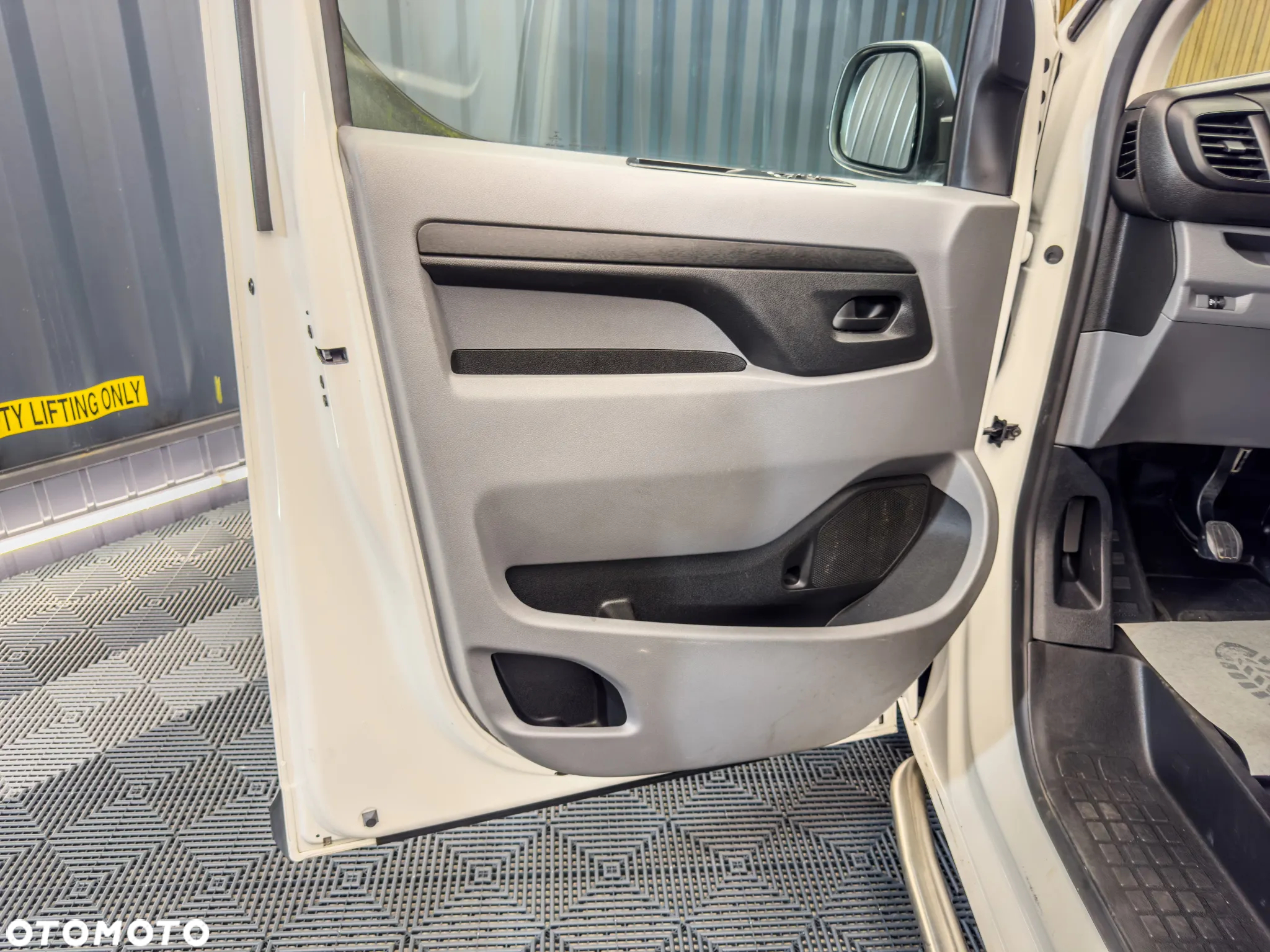 Peugeot EXPERT MAX Długi 2.0 HDI 122 KM Nawigacja - 17