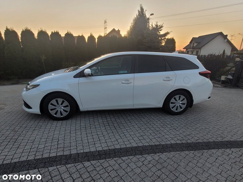 Toyota Auris 1.4 D-4D Active - 16