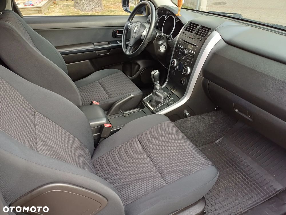 Suzuki Grand Vitara 1.6 Comfort - 7