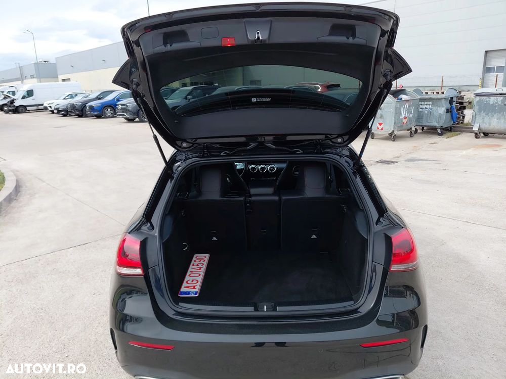 Mercedes-Benz A 220 Sedan 7G-DCT AMG Line - 17