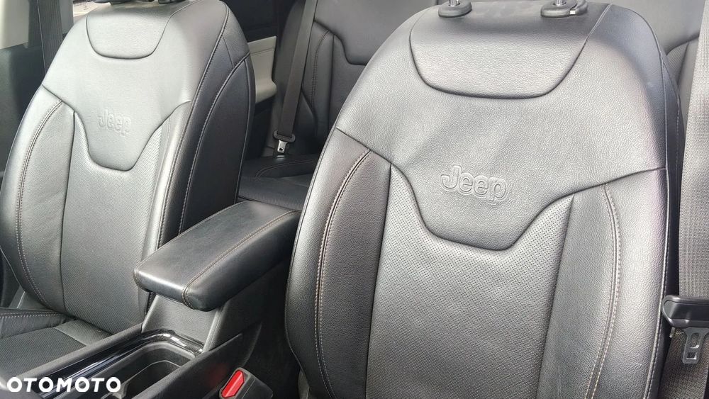 Jeep Compass 2.4I 4x4 Automatik Limited - 27