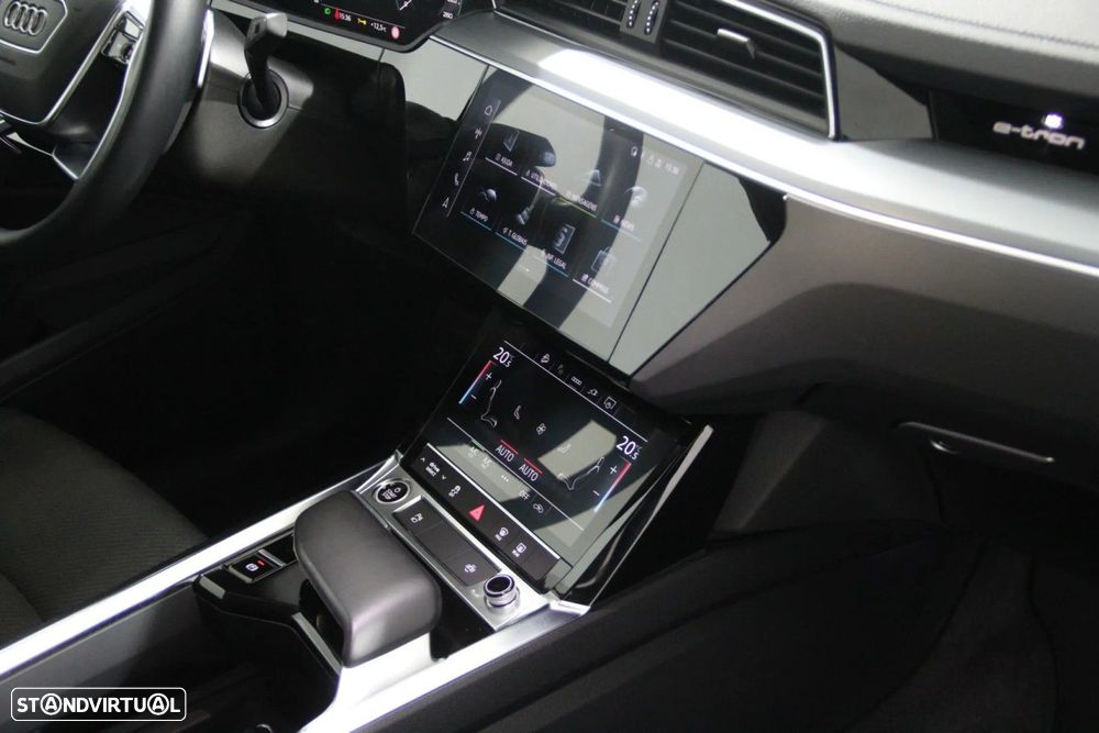 Audi Q8 e-Tron Sportback - 12