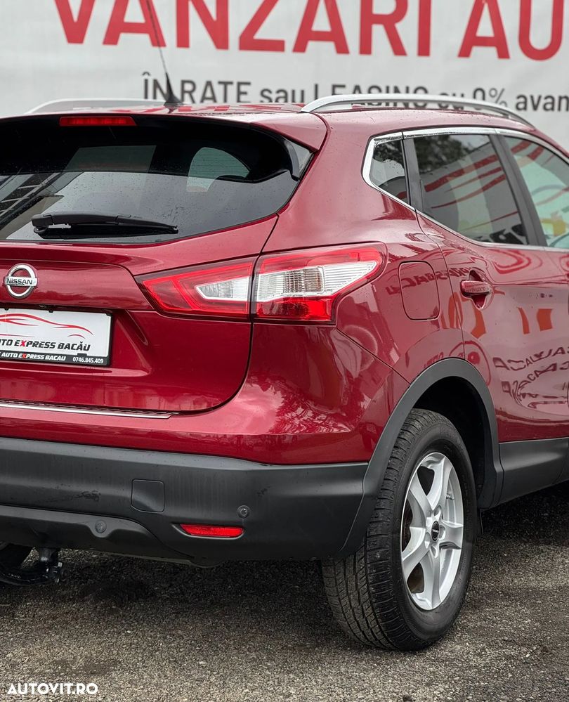 Nissan Qashqai 1.6 DCI Start/Stop X-TRONIC Tekna - 22