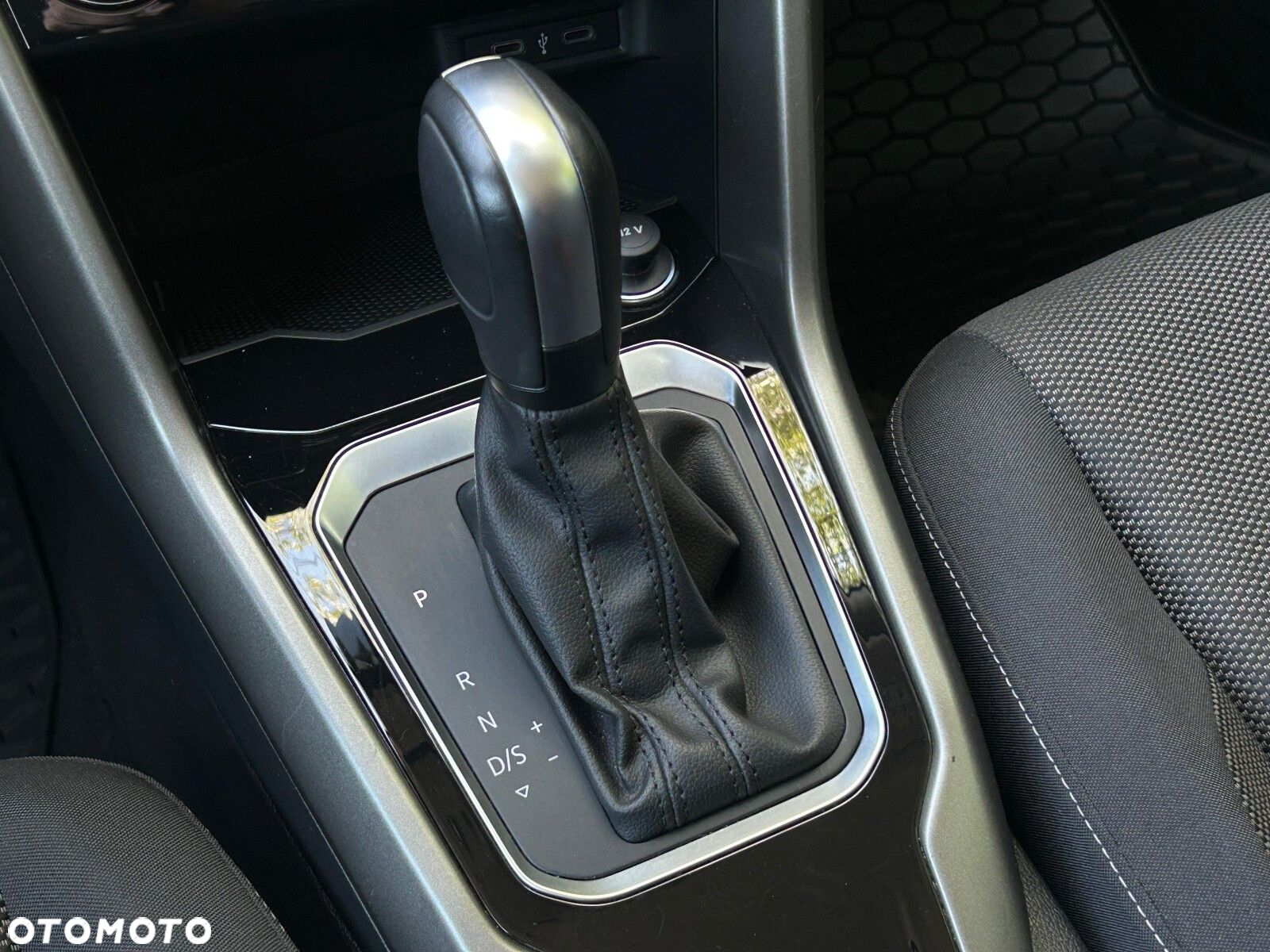 Volkswagen T-Roc 1.5 TSI GPF ACT Advance DSG - 23