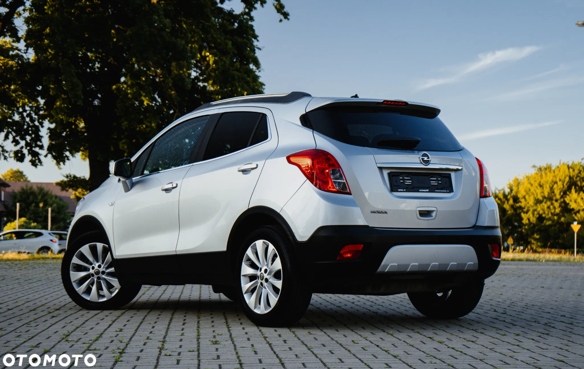 Opel Mokka 1.6 Essentia S&S - 8