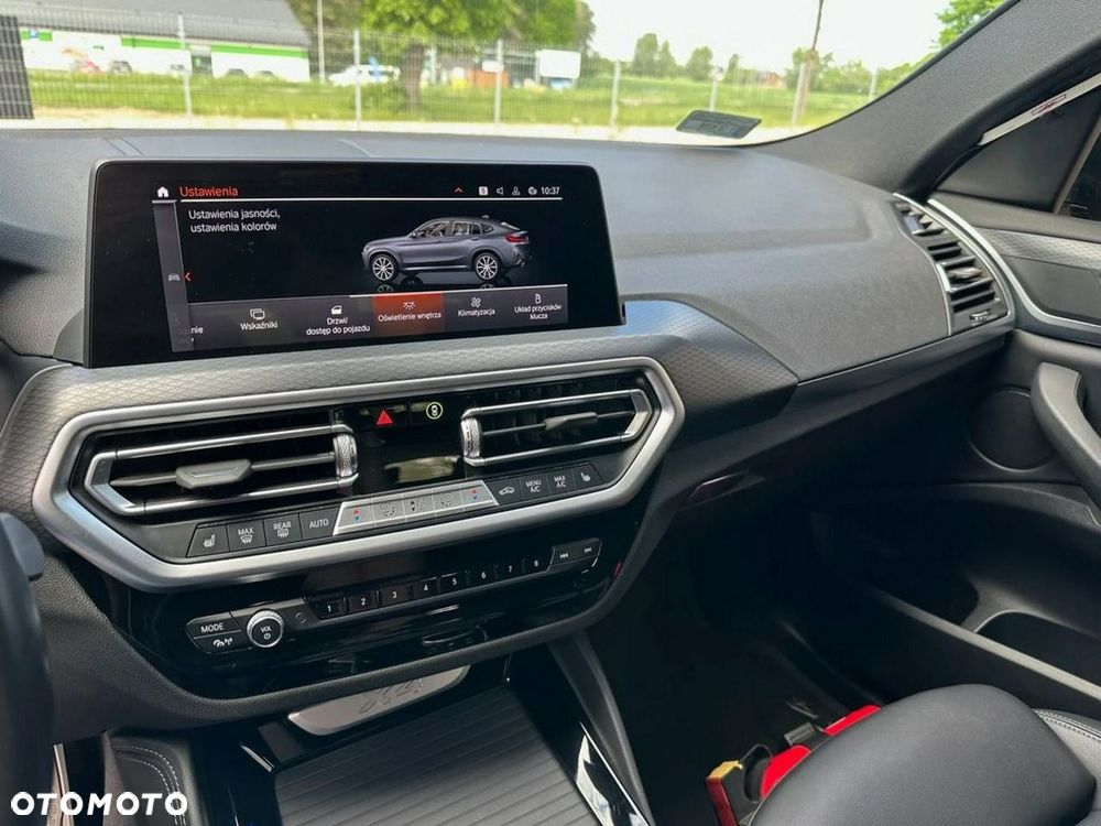 BMW X4 - 15