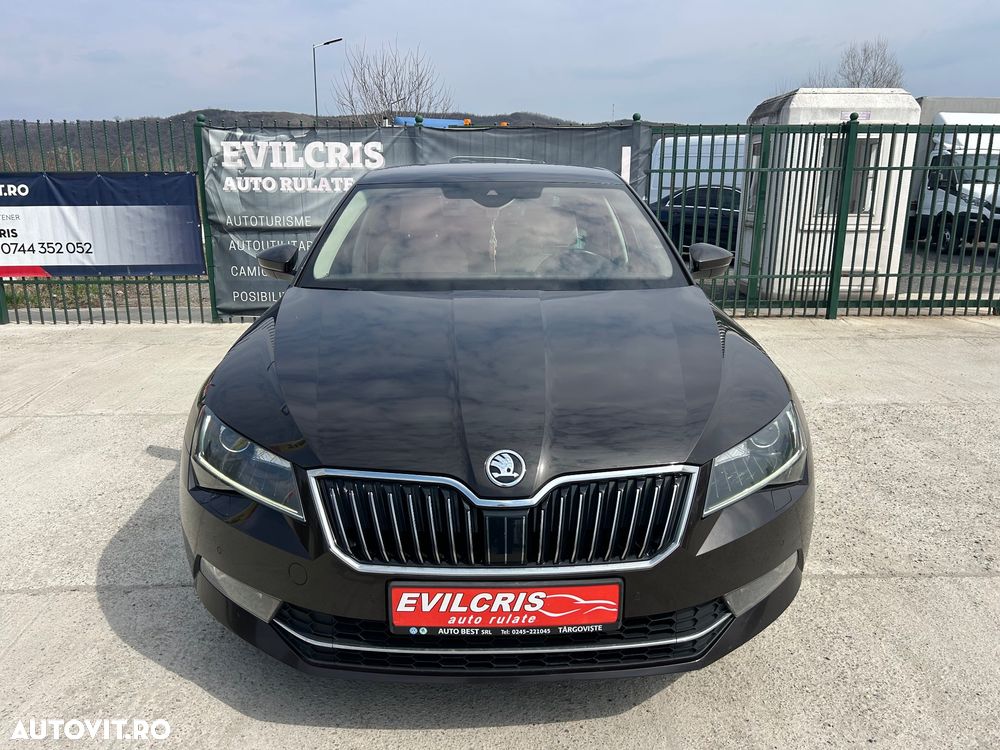 Skoda Superb 2.0 TDI 4X4 DSG Sportline - 7