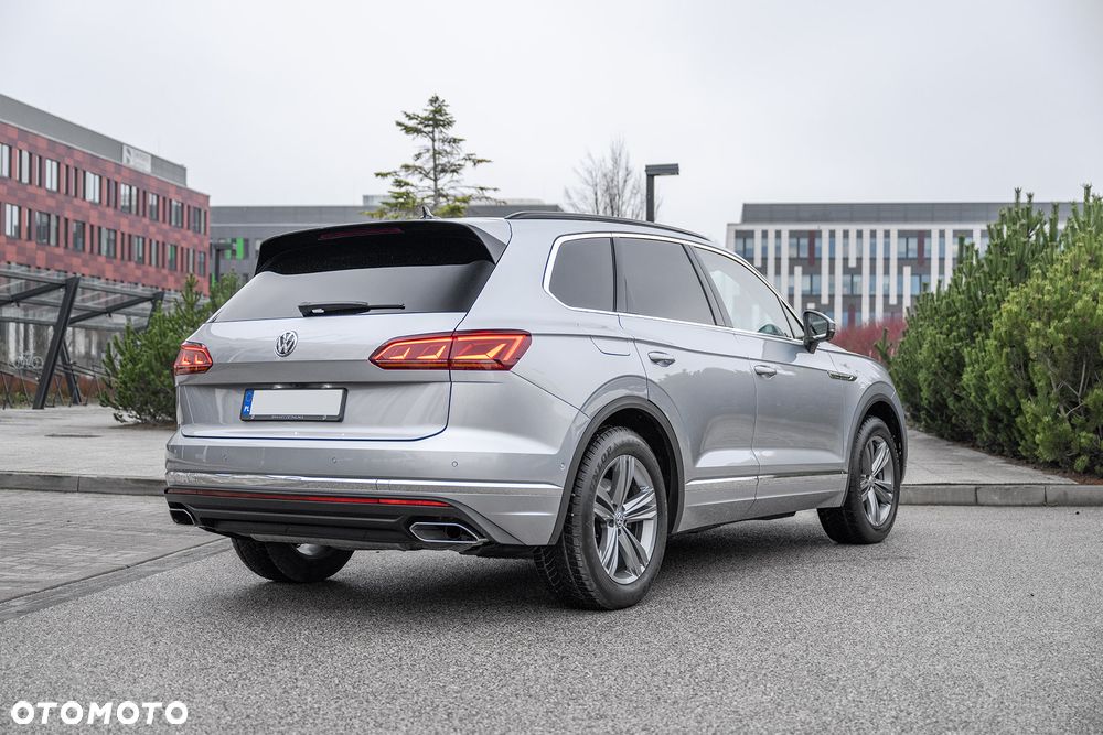 Volkswagen Touareg 3.0 V6 TDI SCR 4Mot Elegance - 4