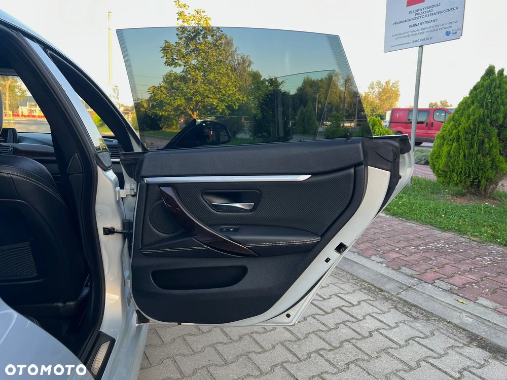 BMW Seria 4 420d - 28