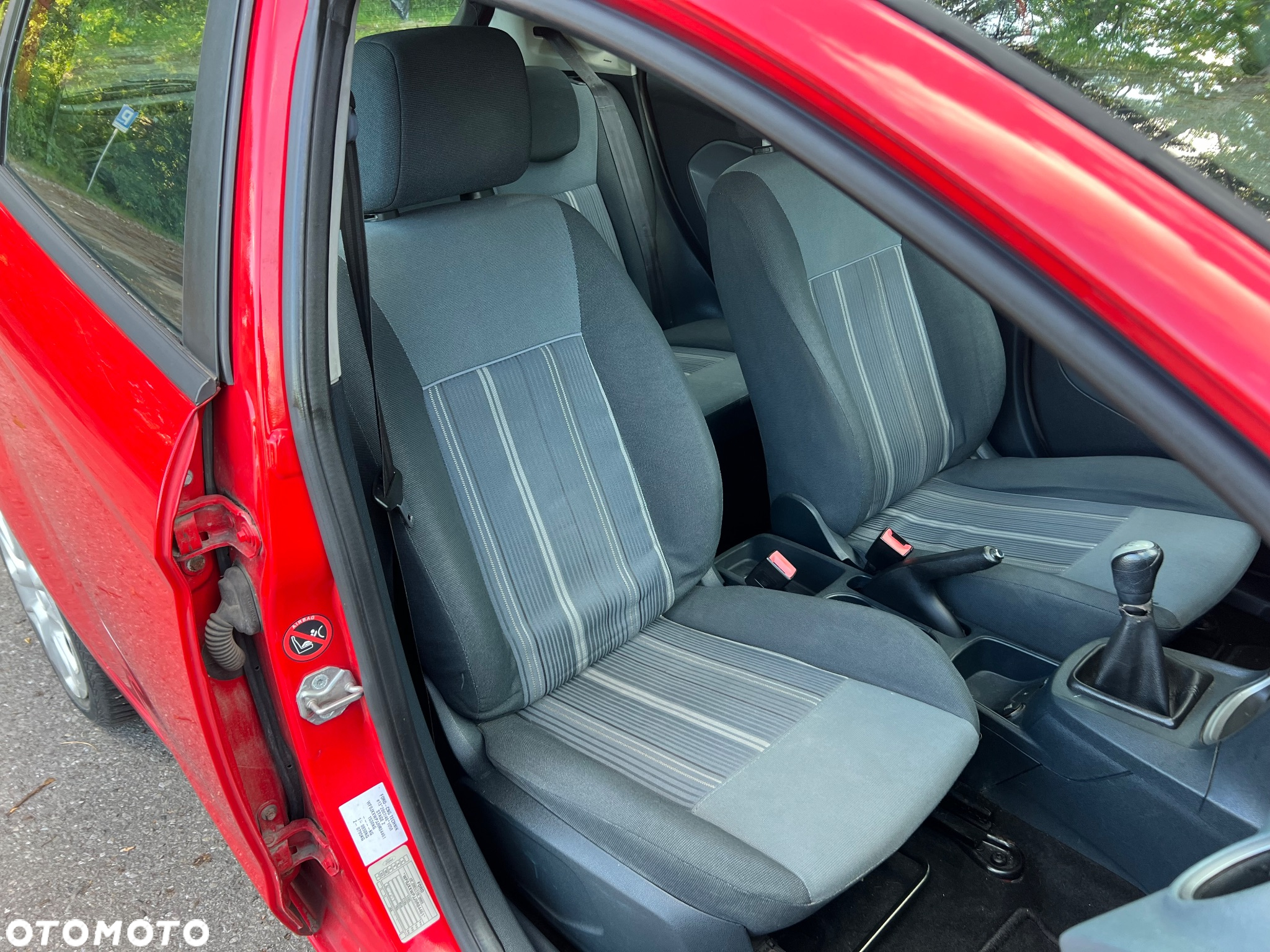 Ford Fiesta - 15