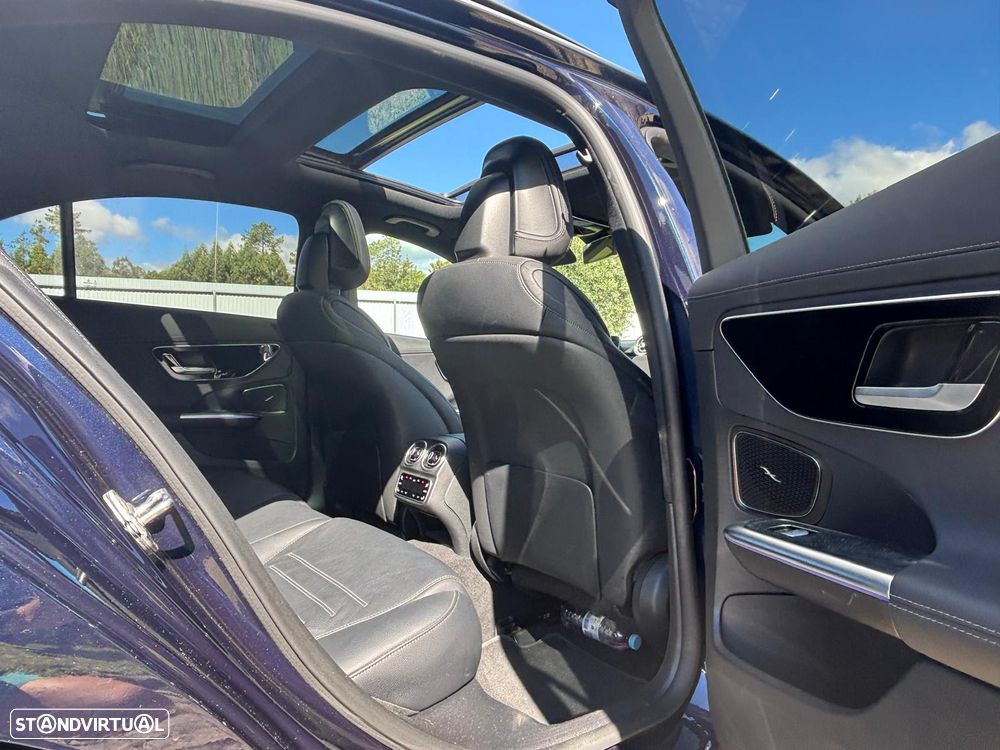 Mercedes-Benz C 300 e AMG Line - 17