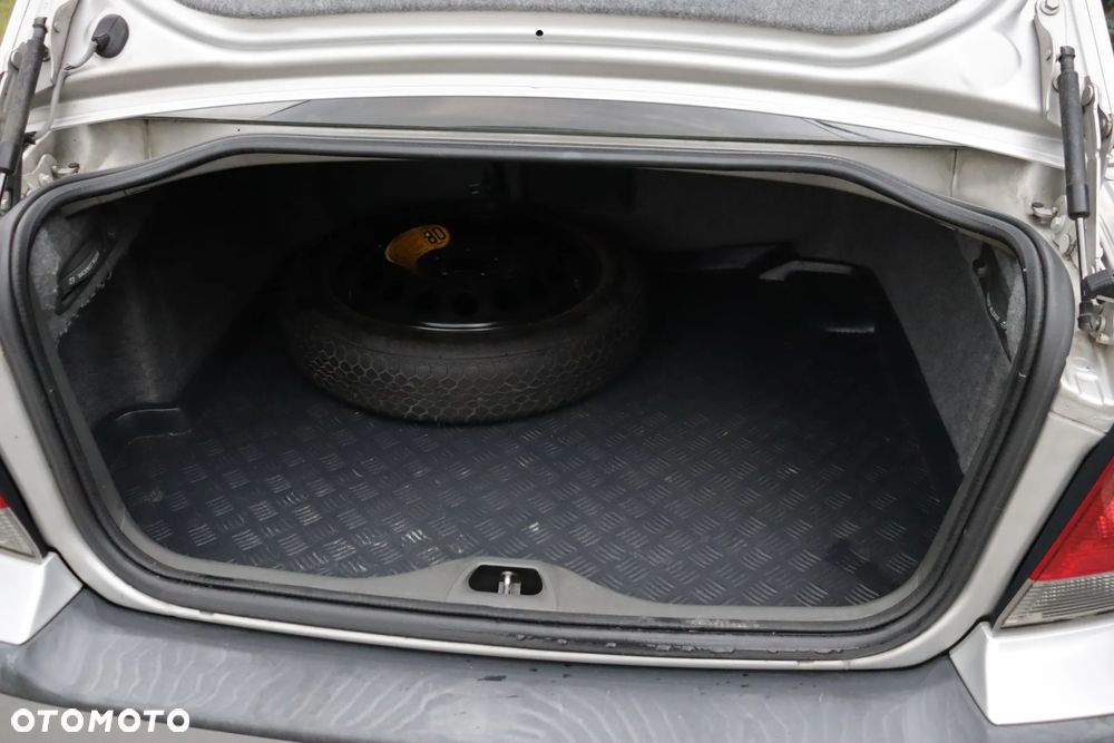 Volvo S60 - 15