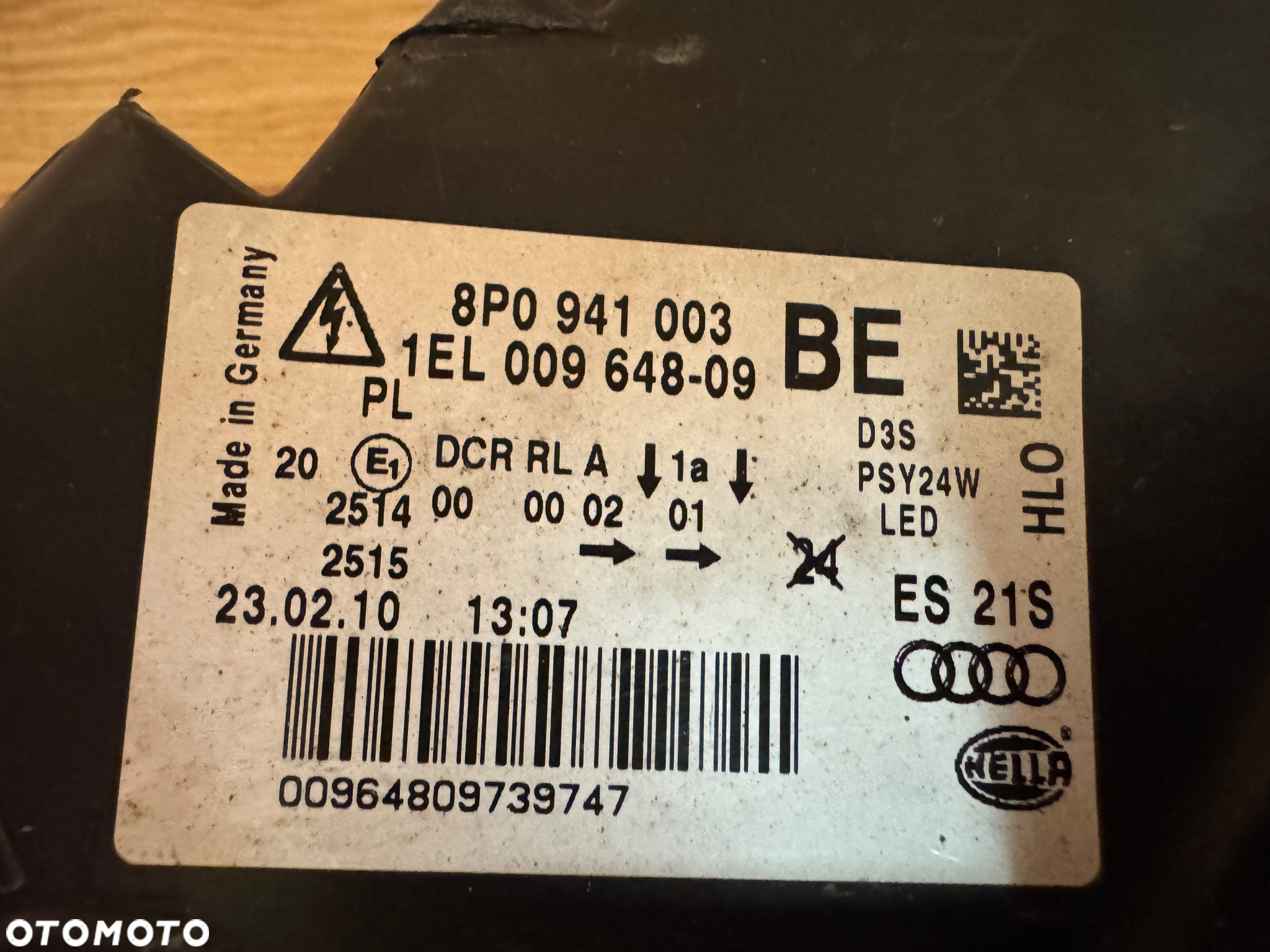 AUDI A3 S3 RS3 8P0 LIFT 08-12 LAMPA xenon  1EL009648-09 - 5