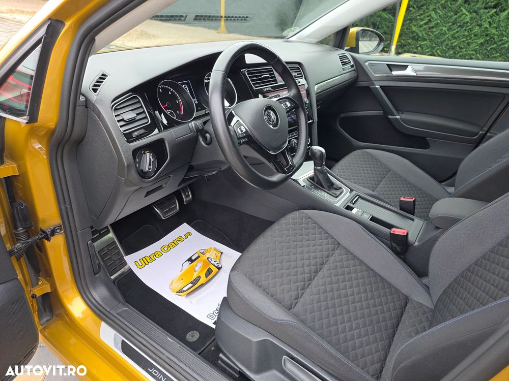 Volkswagen Golf - 16