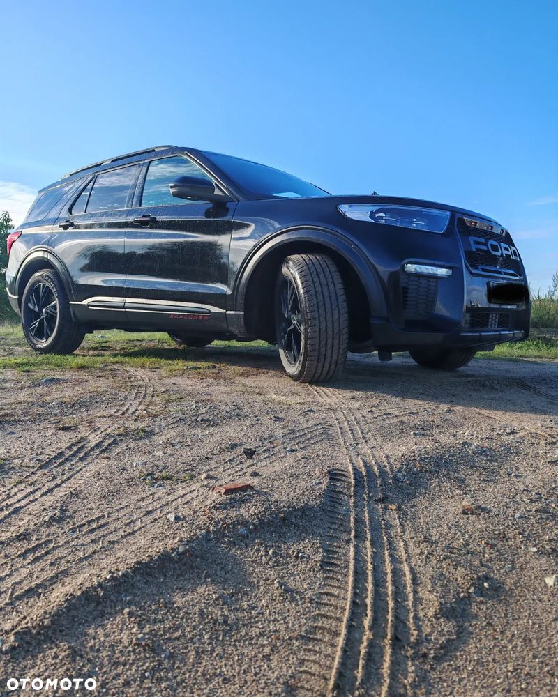 Ford Explorer - 8