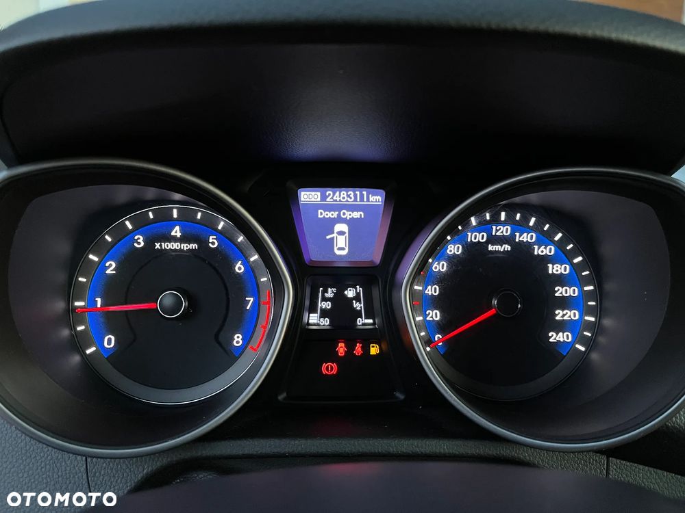Hyundai i30 1.4 Fifa World Cup Edition - 23